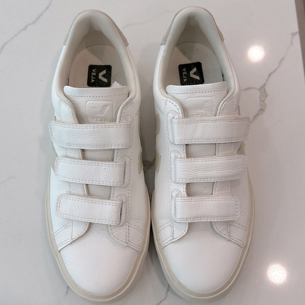 Veja White Women's Sneakers